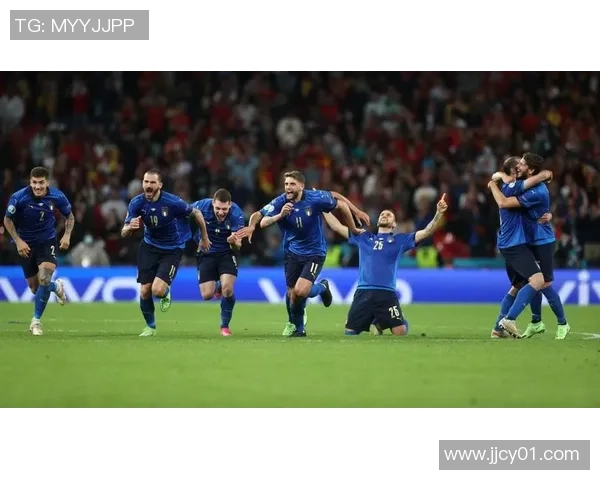 十位足球巨星同框合照展现绿茵场巅峰风采世界级球员荣耀时刻